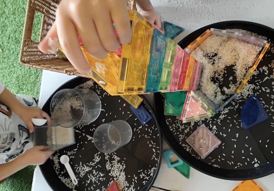 messy-play-rice-1-png